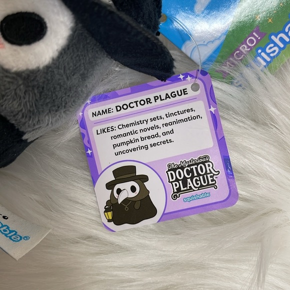 NEW! DOCTOR PLAGUE SQUISHABLE KEY CHAIN - Picture 3 of 5